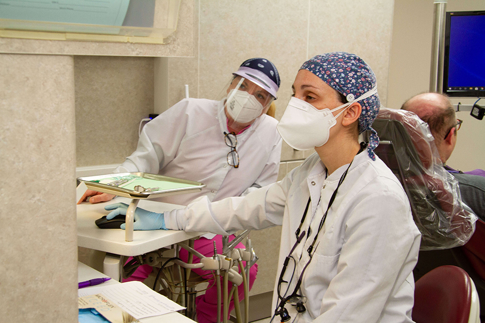 Checking X-ray and planning dental treatment